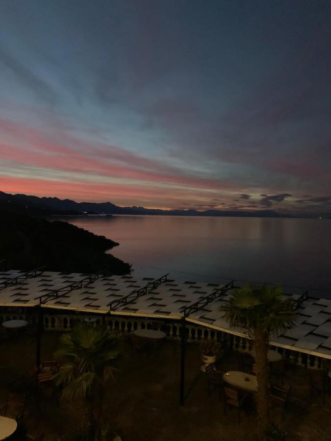 Готель Il Tramonto Shiroka Екстер'єр фото